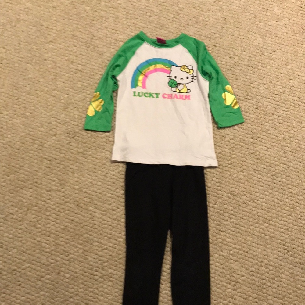 Hello kitty outfit